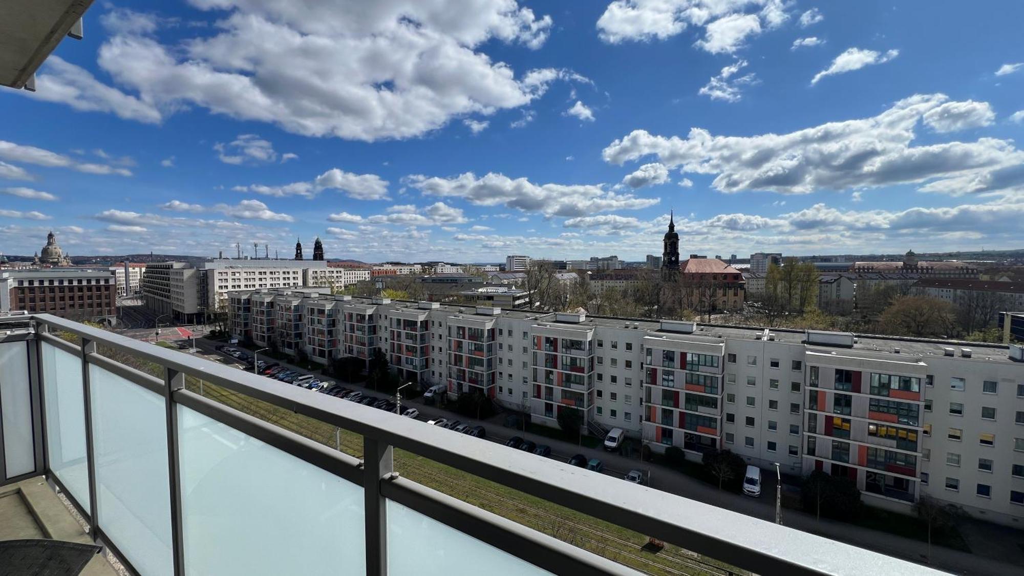 Apartment Mit Penthouse Charakter In Dresden Luaran gambar